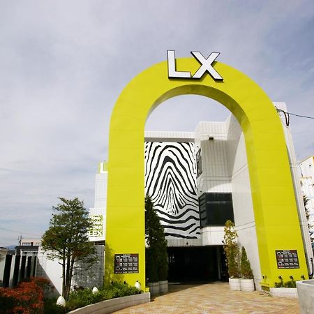 Lex Suwa (Adults Only) Hotel ภายนอก รูปภาพ